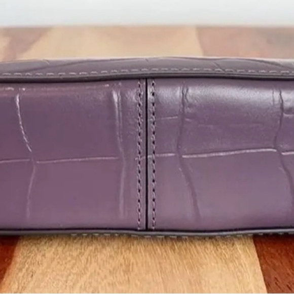 COACH  NOLITA 19 NWT LEATHER EMBOSSED CONVERTIBLE WRISTLET - Picture 3 of 6